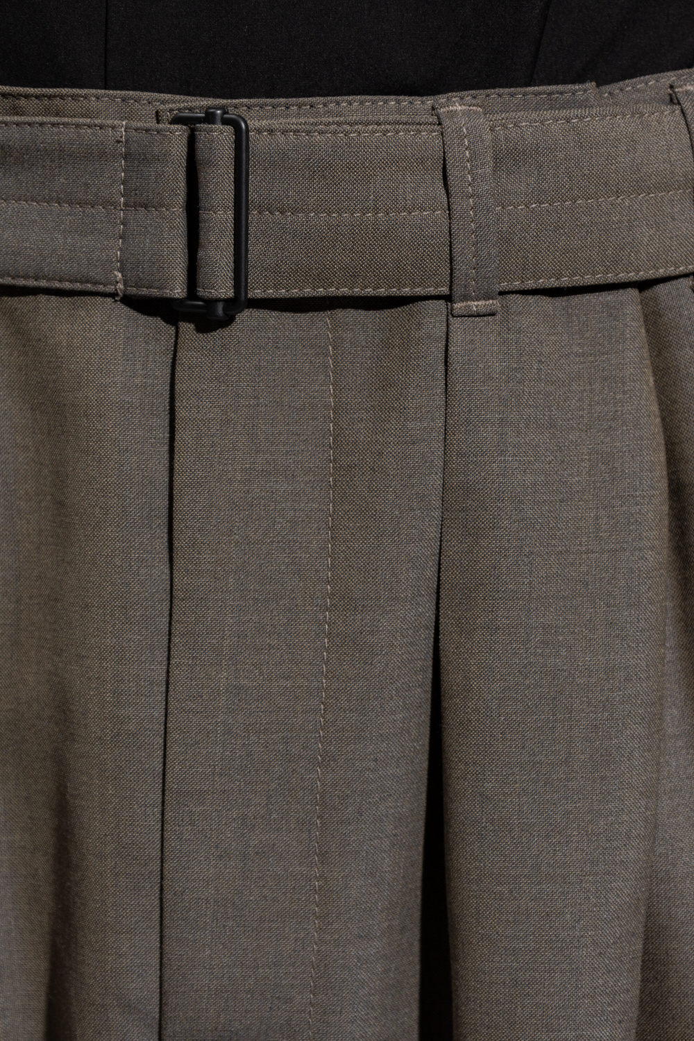 Grey Trousers with belt Lemaire - SchaferandweinerShops